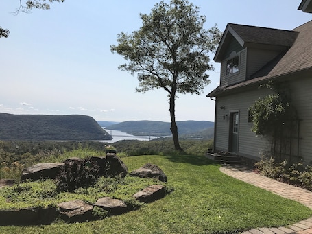 Property grounds. Serene Mountain Top Views overlooking Hudson River and Surrounding Highlands