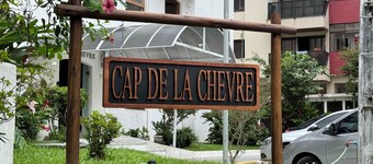 Tenório with fast internet, 2 bedrooms, 7 minutes walk from the beach, sleeps up to 8 people.