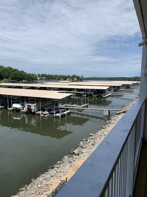 A marina with multiple docks and boats. - Modern Style Condo! Amazing view!! (Osage Beach)