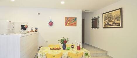 تناول الطعام