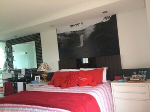 5 bedrooms, WiFi, bed sheets - RENTALS FOR WEEKENDS AND HOLIDAYS (Campos do Jordão)