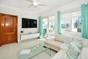 Smart-TV, Netflix, Bücher, Streaming-Dienste