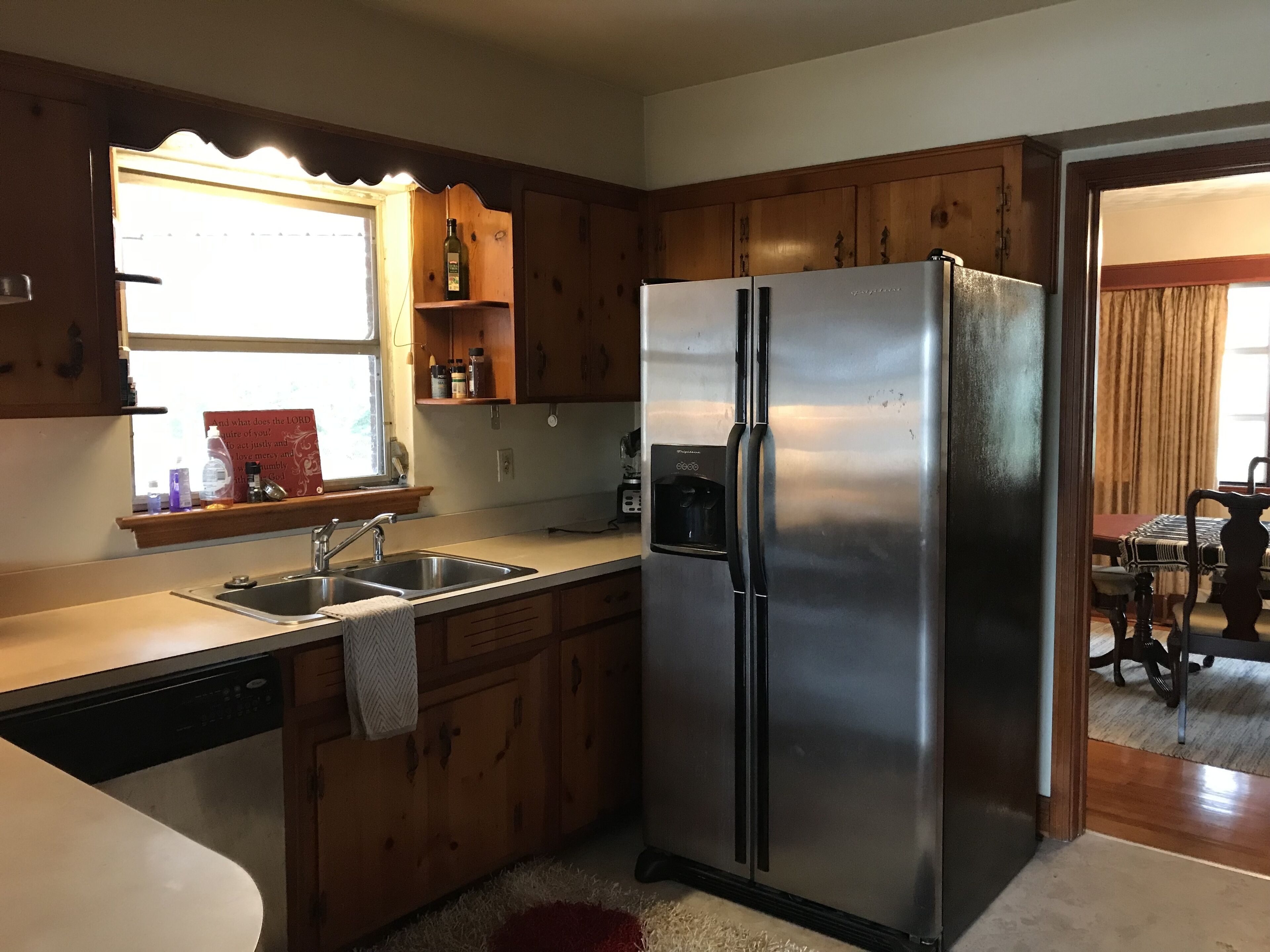 Great private home in convenient location 