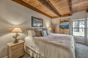 2 bedrooms, iron/ironing board, free WiFi, bed sheets - Lakeland Village #410 - Newly Updated, Close to Skiing, 2BR+Loft (South Lake Tahoe)