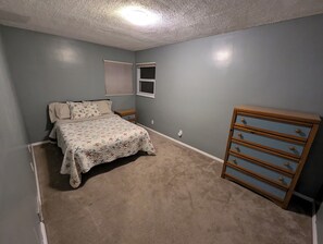 3 dormitorios, tabla de planchar con plancha, wifi y ropa de cama