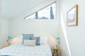 2 dormitoris, llençols de cotó egipci i escriptori 