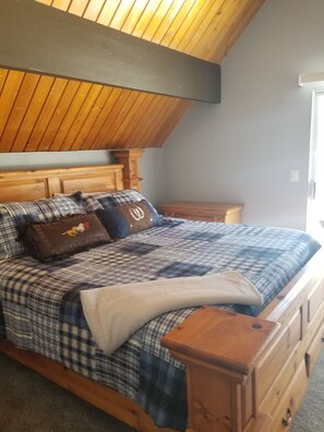 3 chambres, accès au Wi-Fi (inclus), literie fournie