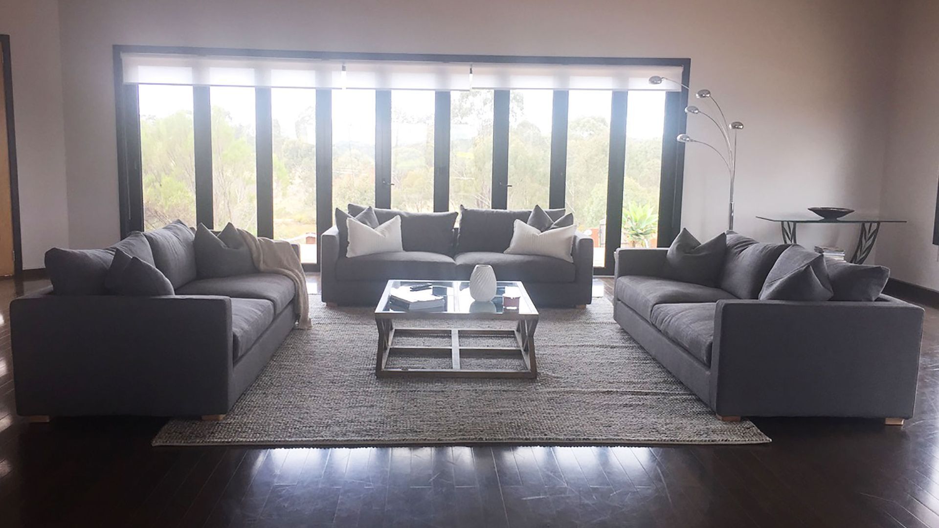 House On The Hill - Heathcote Getaway