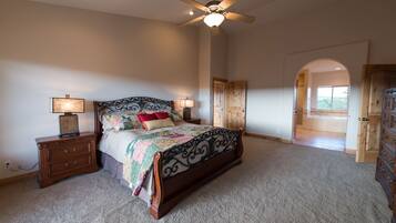 4 bedrooms, WiFi, bed sheets