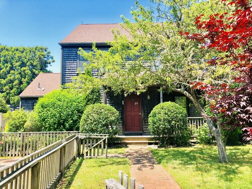 Nantucket home in Naushop, ideal für Ihren Familienurlaub.