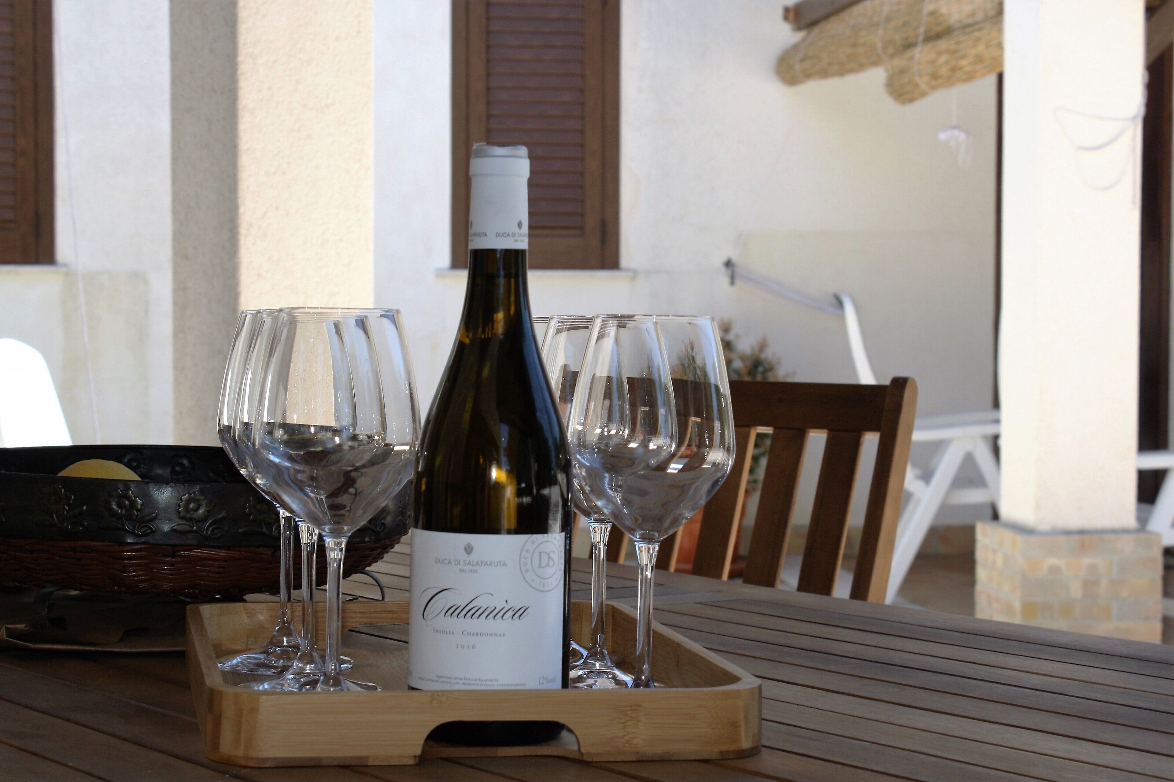 A stone's throw from the beaches and the center, Casa Cala Monaci awaits you