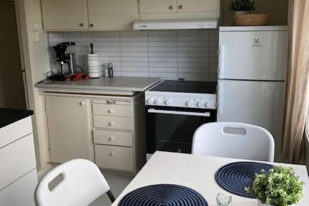 apartment, 3 bedrooms | private kitchen | fridge, microwave, coffee/tea maker, electric kettle