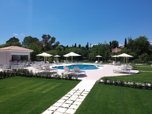 Utomhuspool
