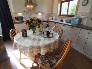 Dining - Family Friendly Log Cabin (Kirknewton, West Lothian)