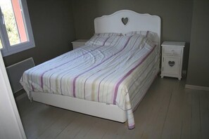 5 slaapkamers, een strijkplank/strijkijzer, gratis wifi