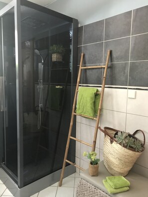 Dusche, Haartrockner