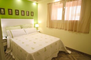 1 bedroom, iron/ironing board, WiFi, bed sheets -  This is one of the few accommodations in the area that has this service. (Tarragona)