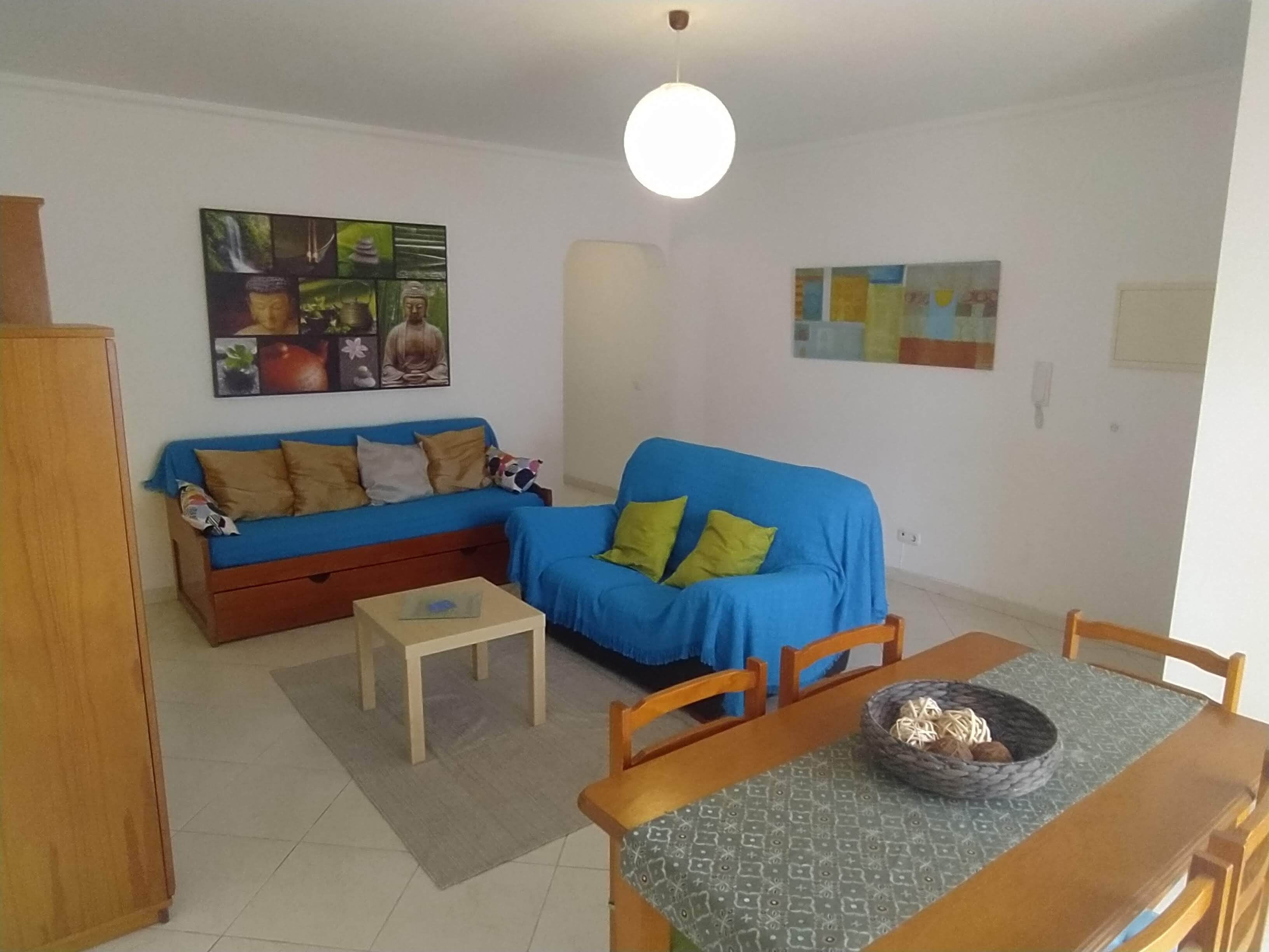 0A Spacious apartment with bedroom and barbecue