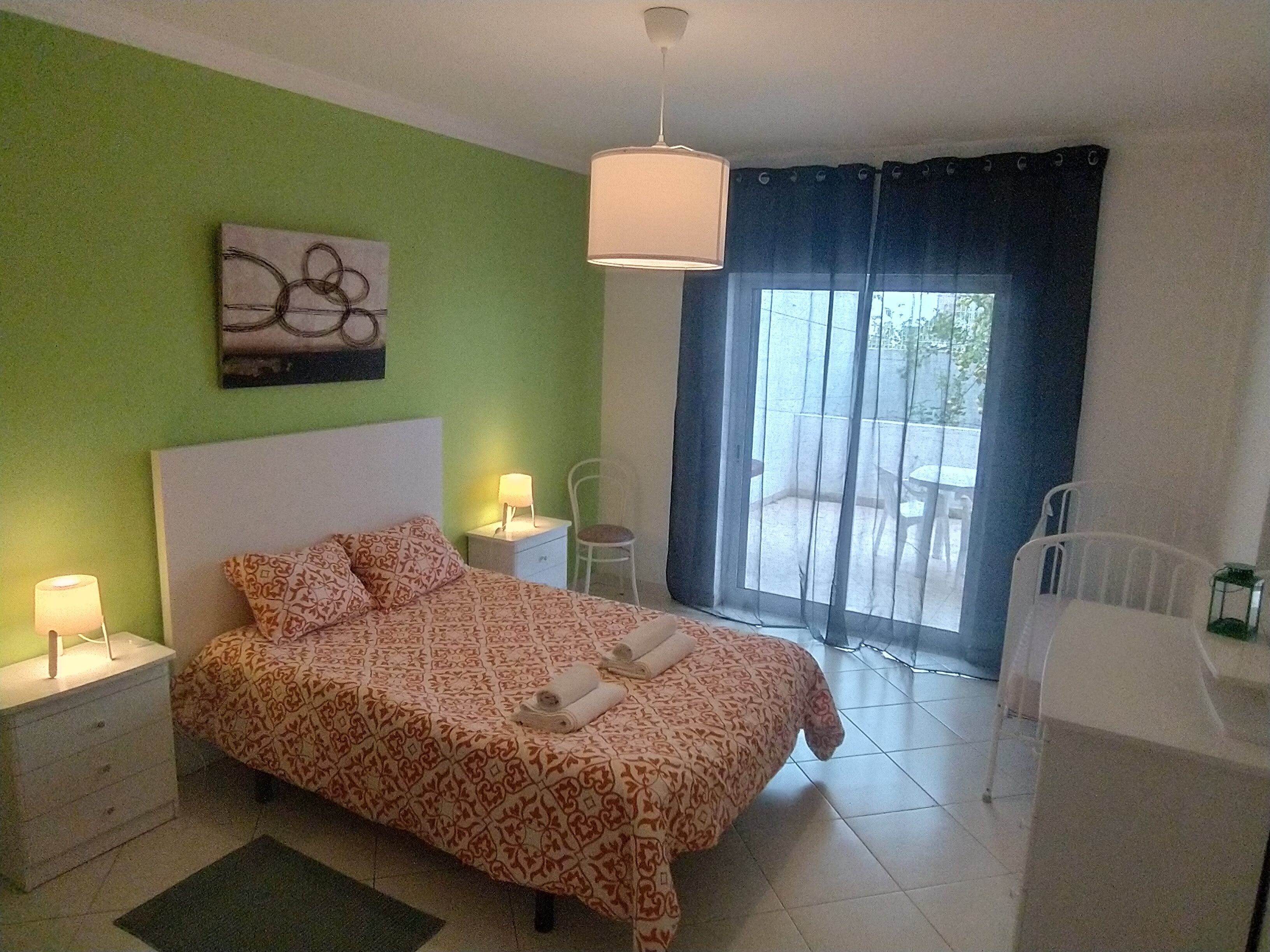 0A Spacious apartment with bedroom and barbecue