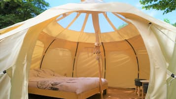 1 quarto, roupa de cama