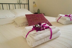 2 Schlafzimmer, Zimmersafe, Bügeleisen/Bügelbrett, WLAN