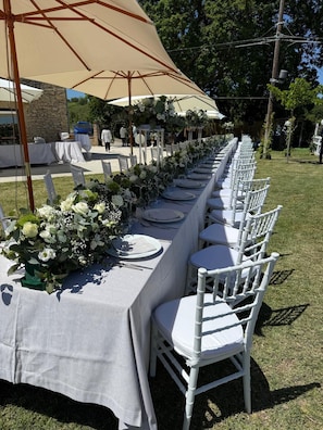 Espace banquet en plein air