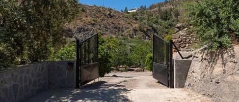 Enceinte de l’hébergement