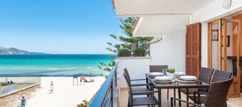 BELLAVISTA - Wonderful apartment with amazing sea views. Free WiFi