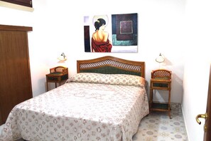 3 Schlafzimmer, Bügeleisen/Bügelbrett, Reisekinderbett, kostenloses WLAN