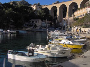 Marina - house / villa - 4 rooms - 4/6 persons en Provence dans calanque MARSEILLE (PACA) (Ensuès-La-Redonne)