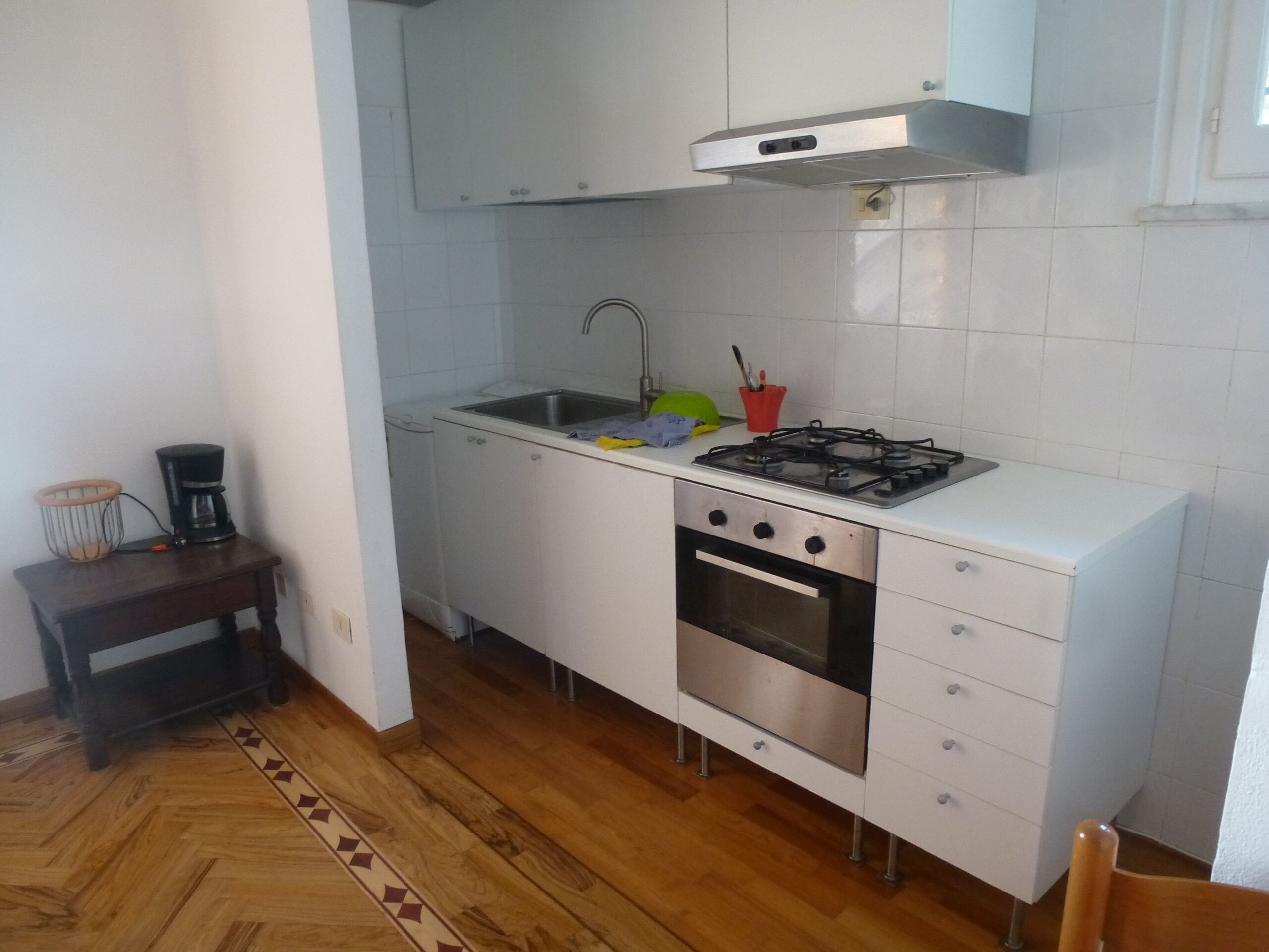 (010028-LT-0089)Between Portofino and 5 Terre, among the olive trees and the sea