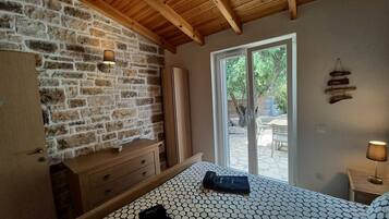 2 Schlafzimmer, Bügeleisen/Bügelbrett, Reisekinderbett, kostenloses WLAN