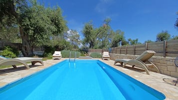 Piscina a l'aire lliure