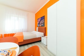 1 bedroom, iron/ironing board, free WiFi, bed sheets