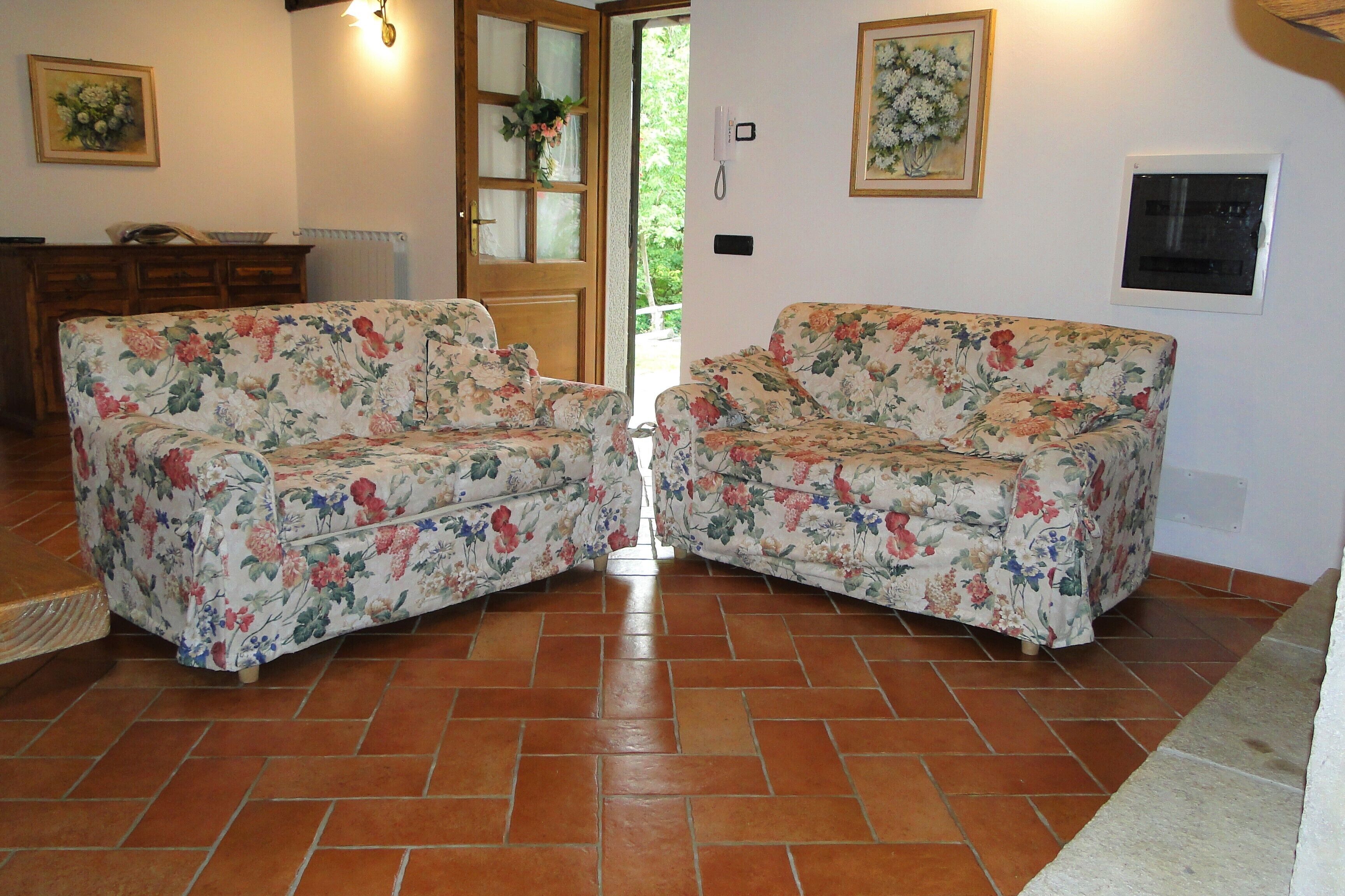 Smart-TV, Kamin, DVD-Player, Tischtennisplatte