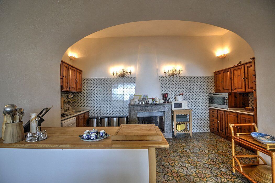 Villa Rachele: A charming two-story villa built on the sloping cliff in front of the sea, with Free WI-FI.