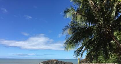 Cabines Valeska Ă Drake Bay