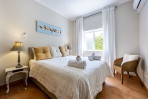 4 Schlafzimmer, Bügeleisen/Bügelbrett, WLAN, Bettwäsche
