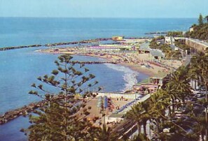 Am Strand, Liegestühle