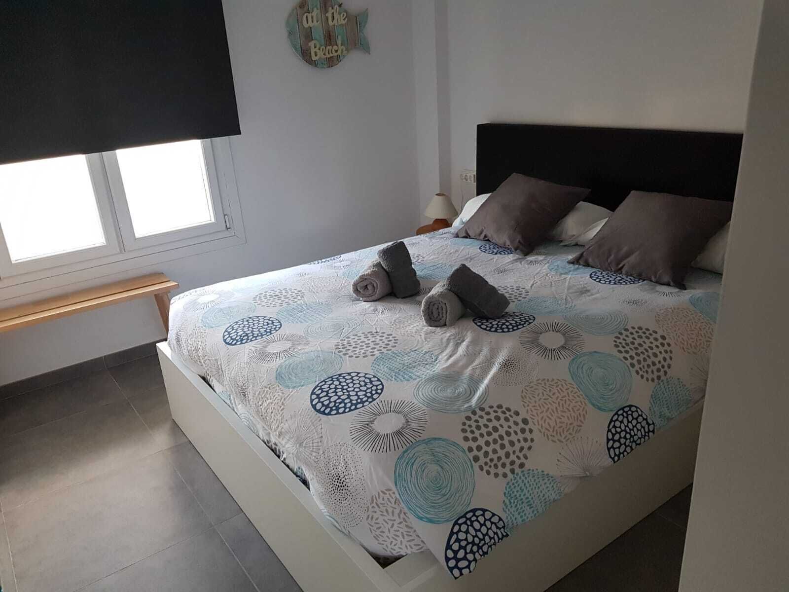 Lovely holiday home with fantastic views, swimming pool, air conditioning & wifi