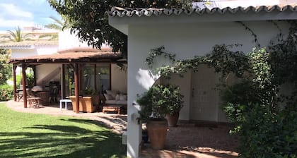 Villa moderne de 3 chambres prÚs de Puerto Banus et Marbella - 1 pùté de maisons de la plage