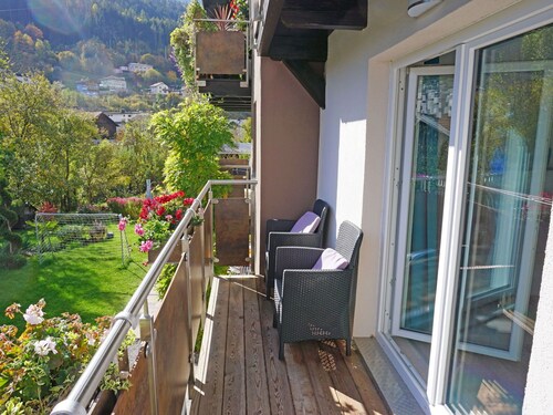 Cosy apartment for 4 guests with WIFI, TV and balcony