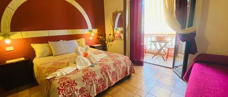 1 bedroom, in-room safe, iron/ironing board, free WiFi