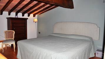 1 camera, ferro/asse da stiro, Wi-Fi gratuito, lenzuola