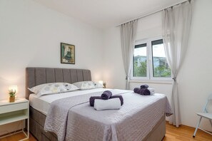1 bedroom, iron/ironing board, free WiFi, bed sheets