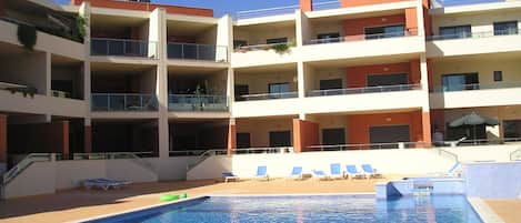 Piscina externa