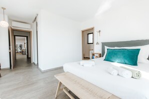 5 bedrooms, iron/ironing board, travel crib, free WiFi