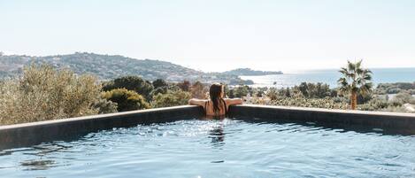 Outdoor pool, a heated pool