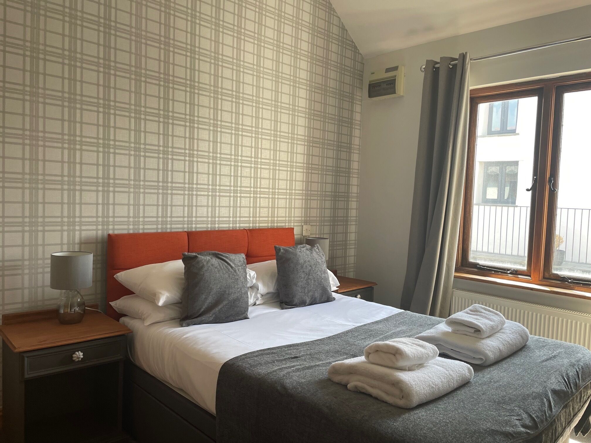 Oak Barn sleeps 6 Widemouth  Bay