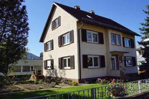 Gemütliche Ferienwohnung mit Balkon, 65qm, 2 Schlafzimmer bis max. 4 Personen